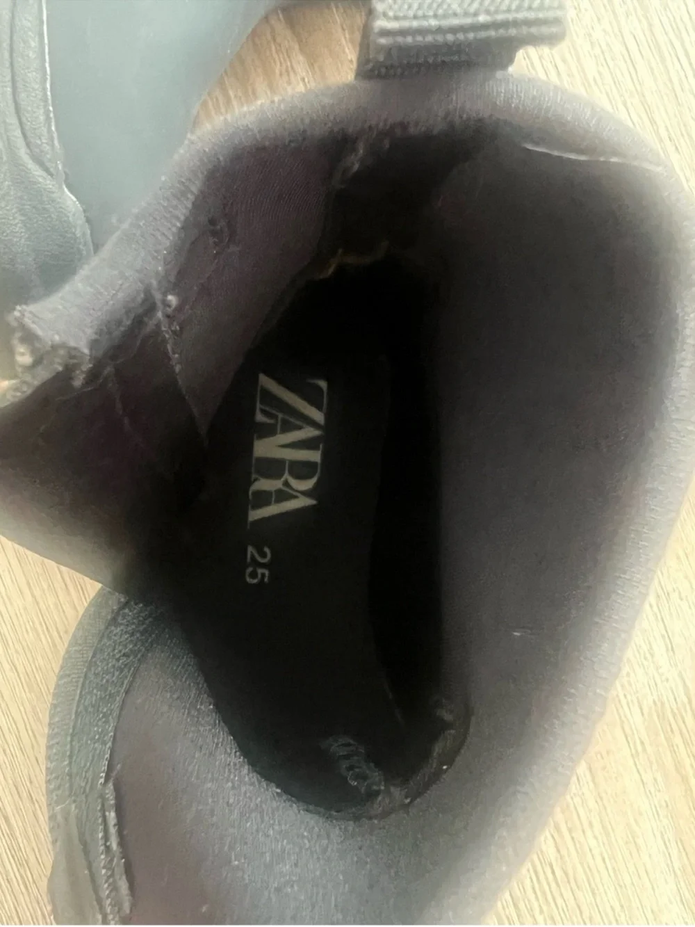 Zara Kids Black Chelsea Boots - Sleek Waterproof Style